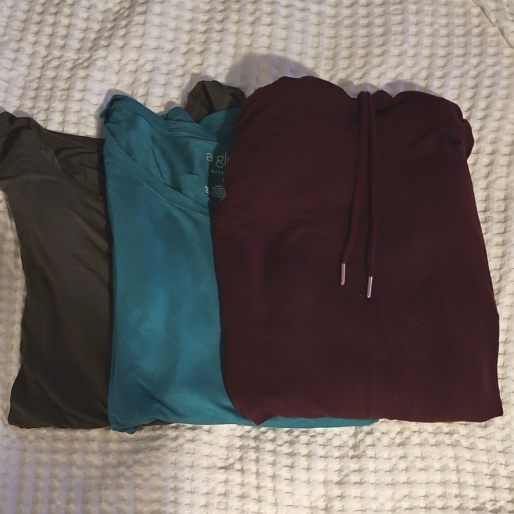 a:glow Maternity Long-sleeved Tees in Burgundy, Teal, and Green, Size XL